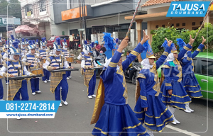 baju drumband wanita berjilbab