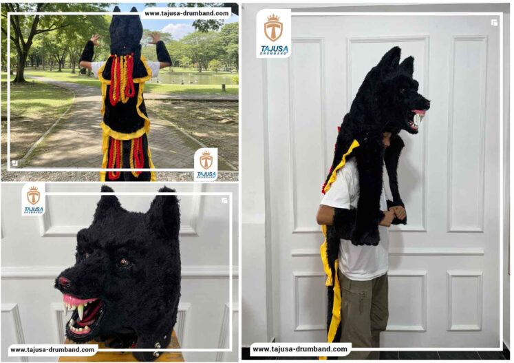 maskot drumband serigala hitam