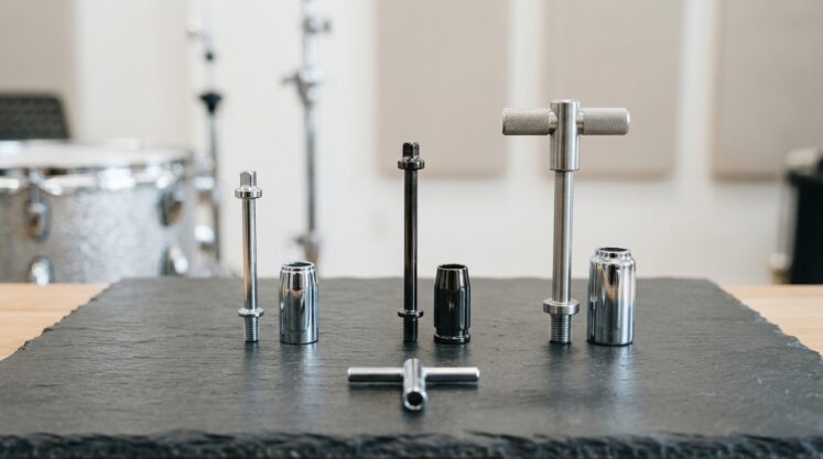 Jenis baut lug pada drumband