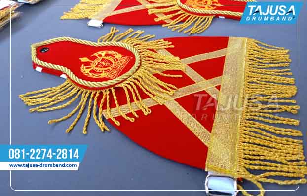 Fungsi Rumbai pada Baju Drumband